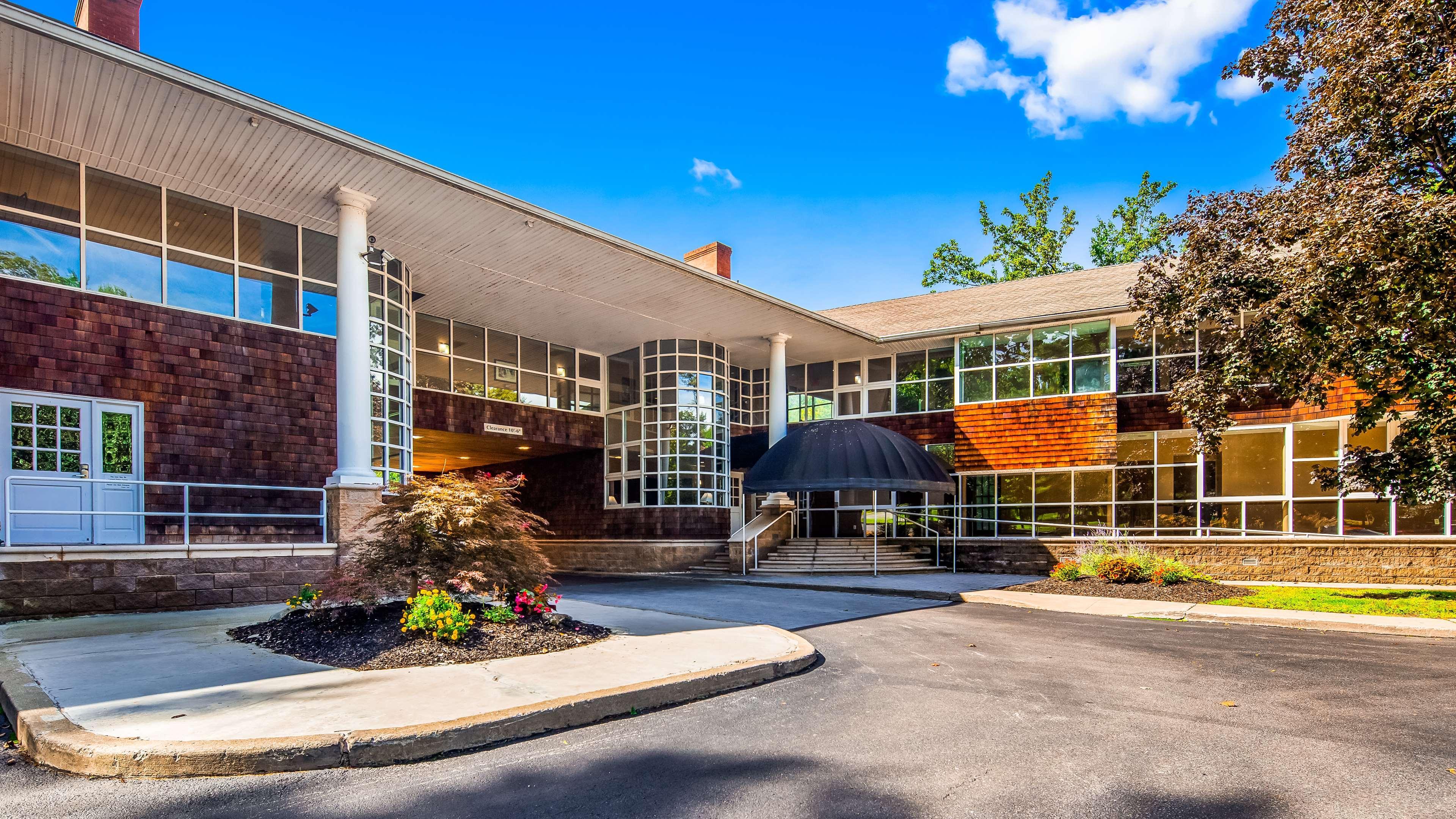 Best Western Plus The Inn & Suites At The Falls Poughkeepsie Dış mekan fotoğraf