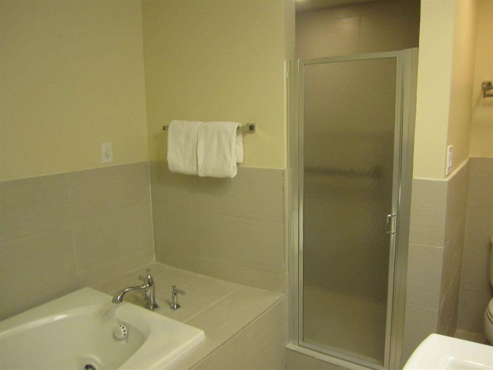 Best Western Plus The Inn & Suites At The Falls Poughkeepsie Dış mekan fotoğraf